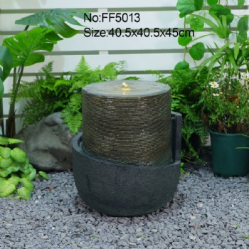 Creative Candle - shaped Decor Garden Water Feature Outdoor Water Fountains